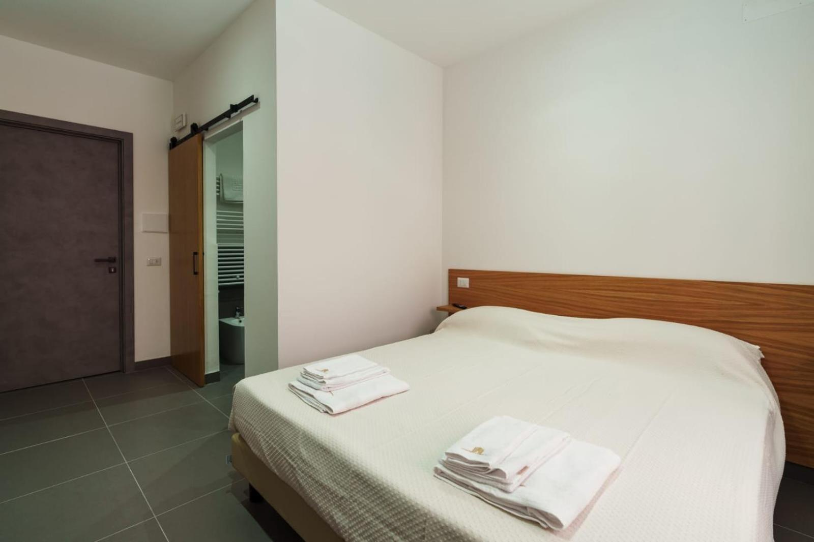 Camere Cavour Macerata Exterior photo